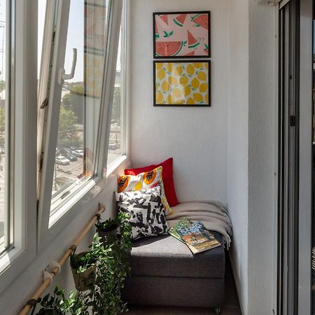 Modern 1Br Apt In The Old Town: The Perfect Choice Bucureşti Ngoại thất bức ảnh