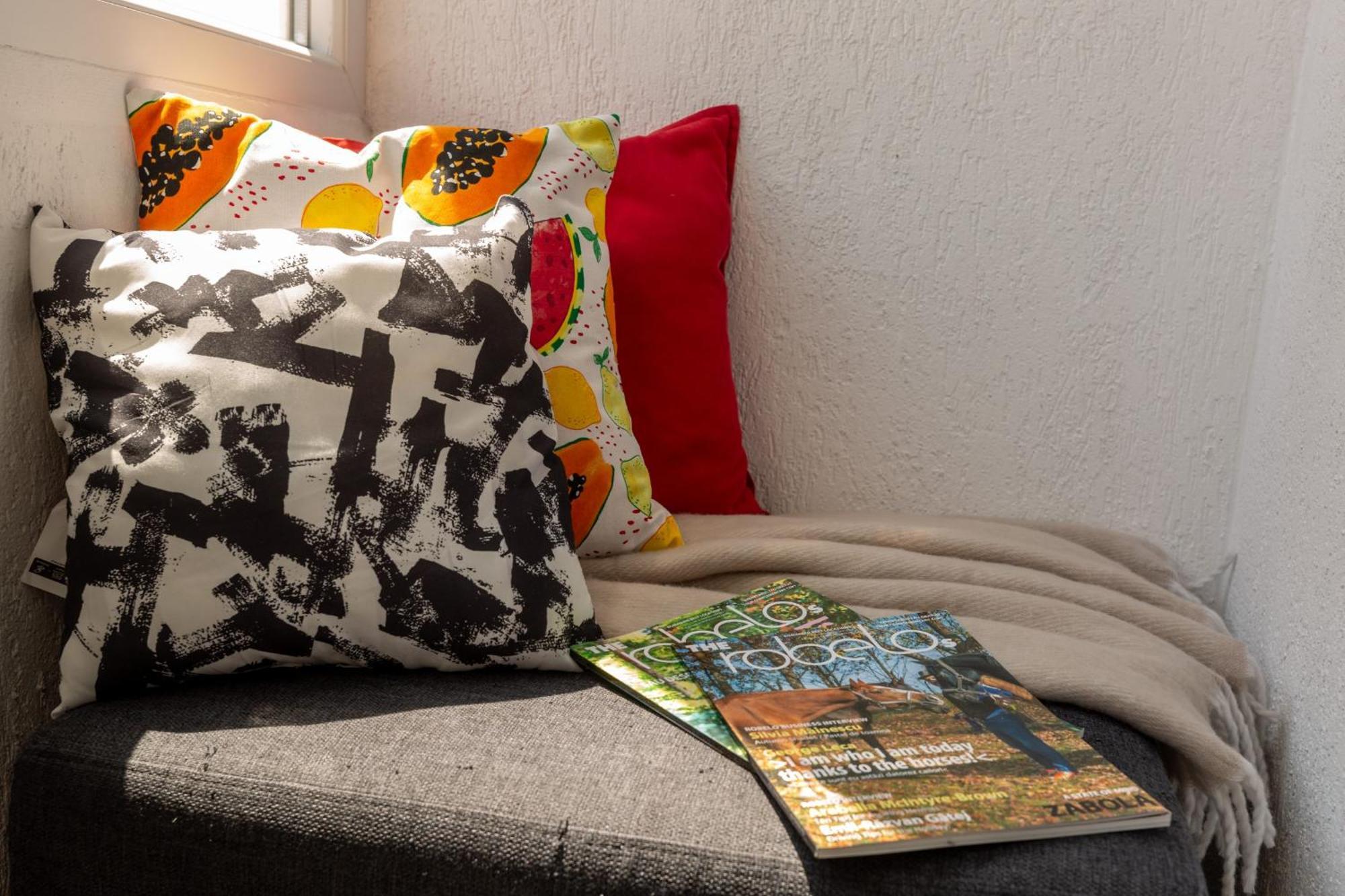 Modern 1Br Apt In The Old Town: The Perfect Choice Bucureşti Ngoại thất bức ảnh