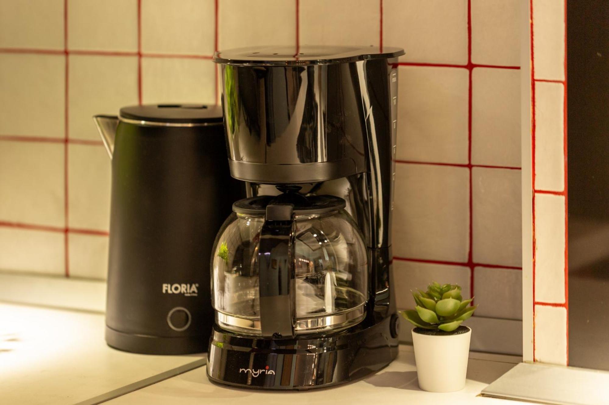 Modern 1Br Apt In The Old Town: The Perfect Choice Bucureşti Ngoại thất bức ảnh