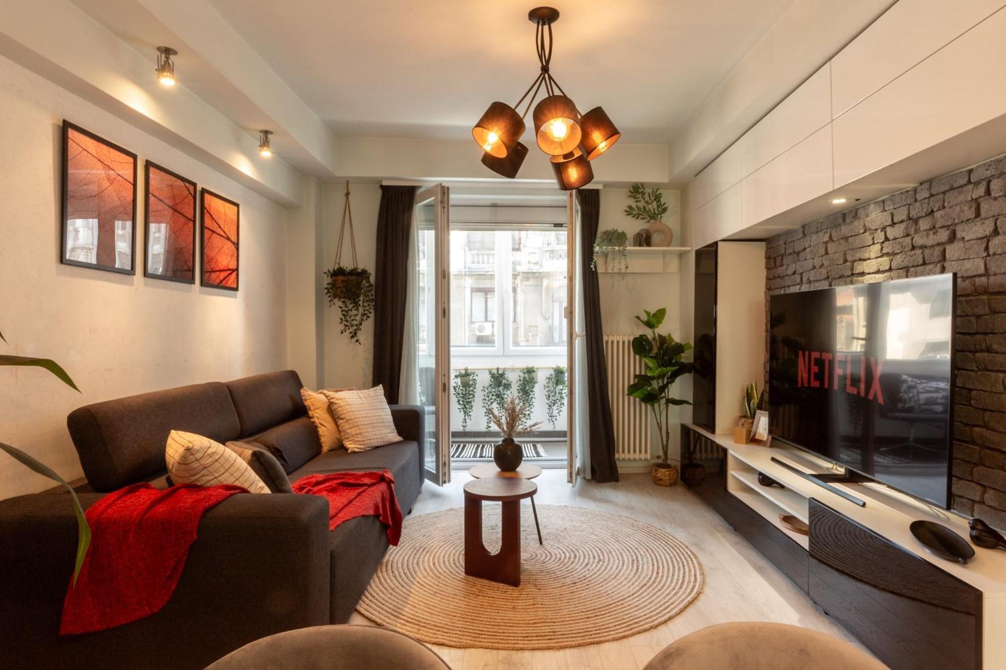 Modern 1Br Apt In The Old Town: The Perfect Choice Bucureşti Ngoại thất bức ảnh